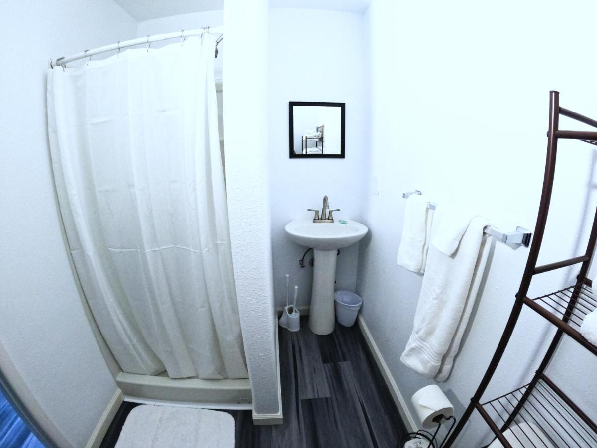 Apartment #5 New! Cozy Getaway Hot Spot Hilo Big Island Of Hawaii Self Checkin *